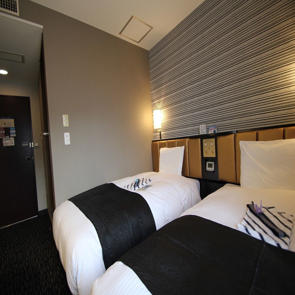 APA Hotel Aomorieki-Kenchodori Buitenkant foto
